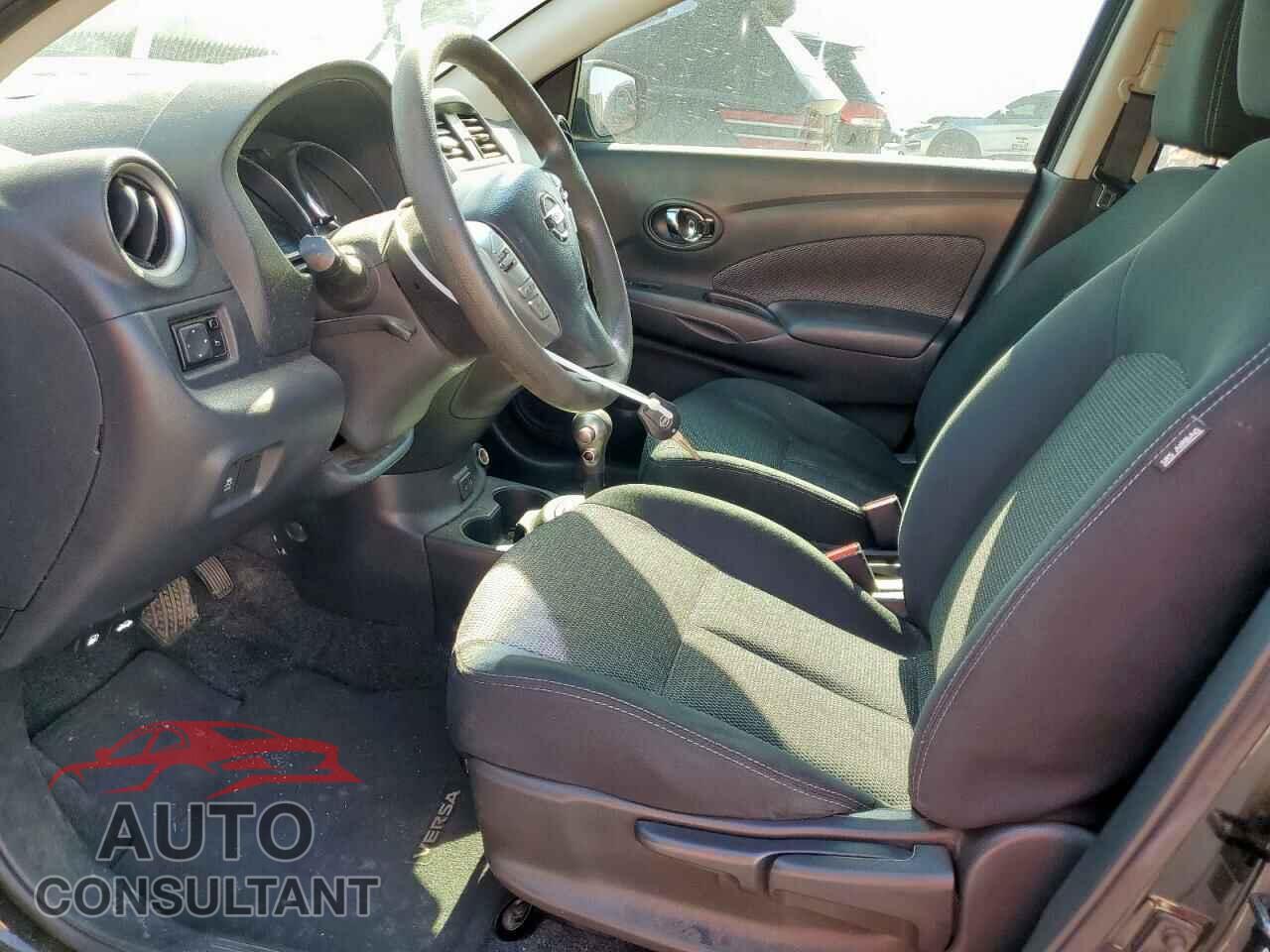NISSAN VERSA 2017 - 3N1CN7AP3HL874315