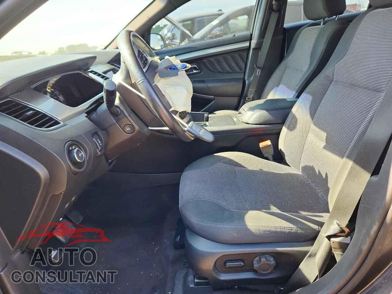 FORD TAURUS 2017 - 1FAHP2H84HG143336
