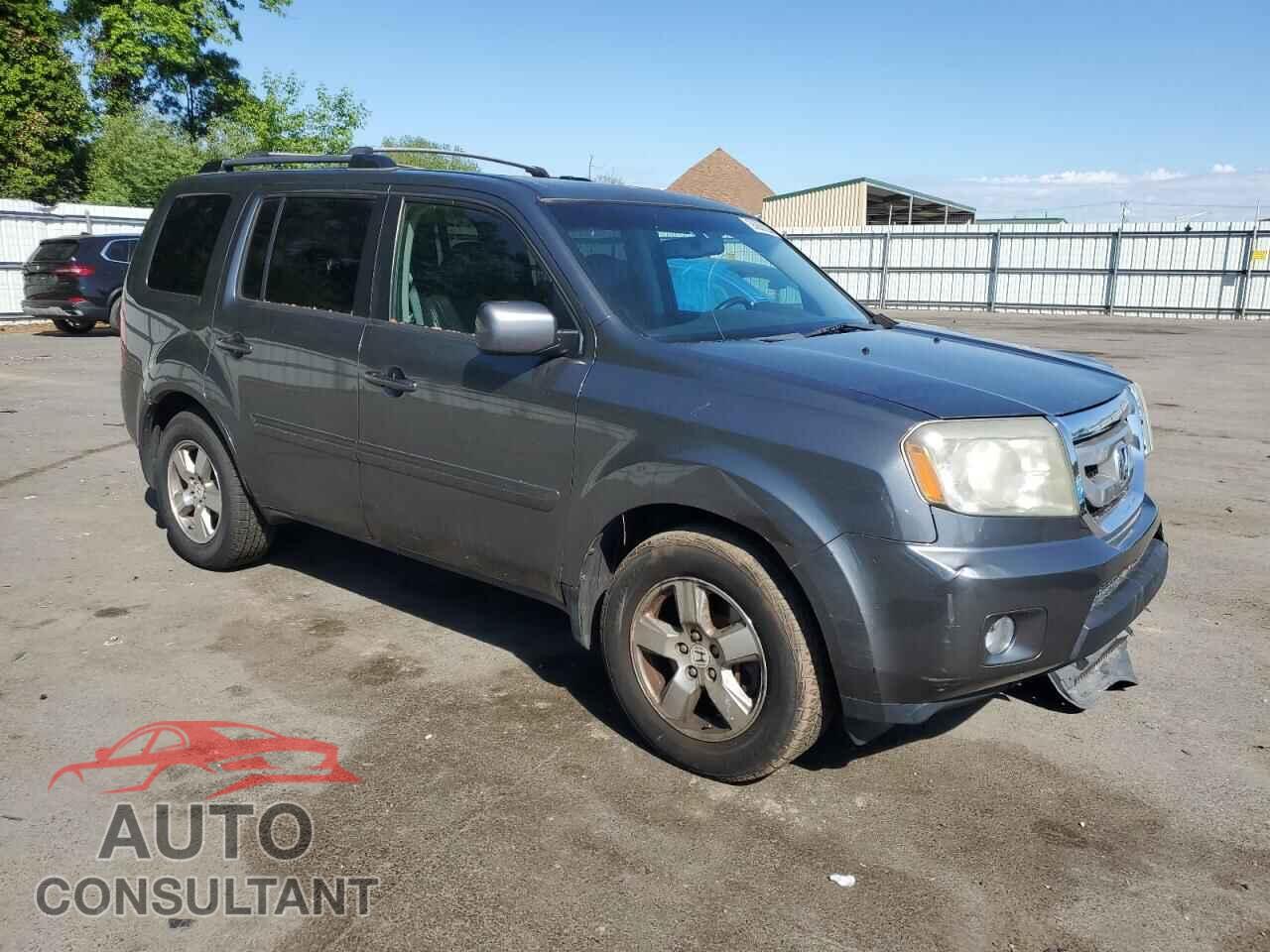 HONDA PILOT 2011 - 5FNYF4H60BB071754
