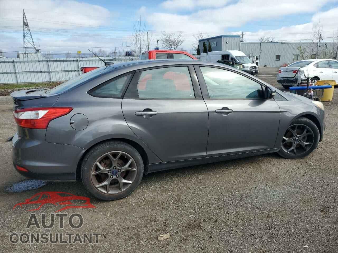 FORD FOCUS 2013 - 1FADP3F21DL329064