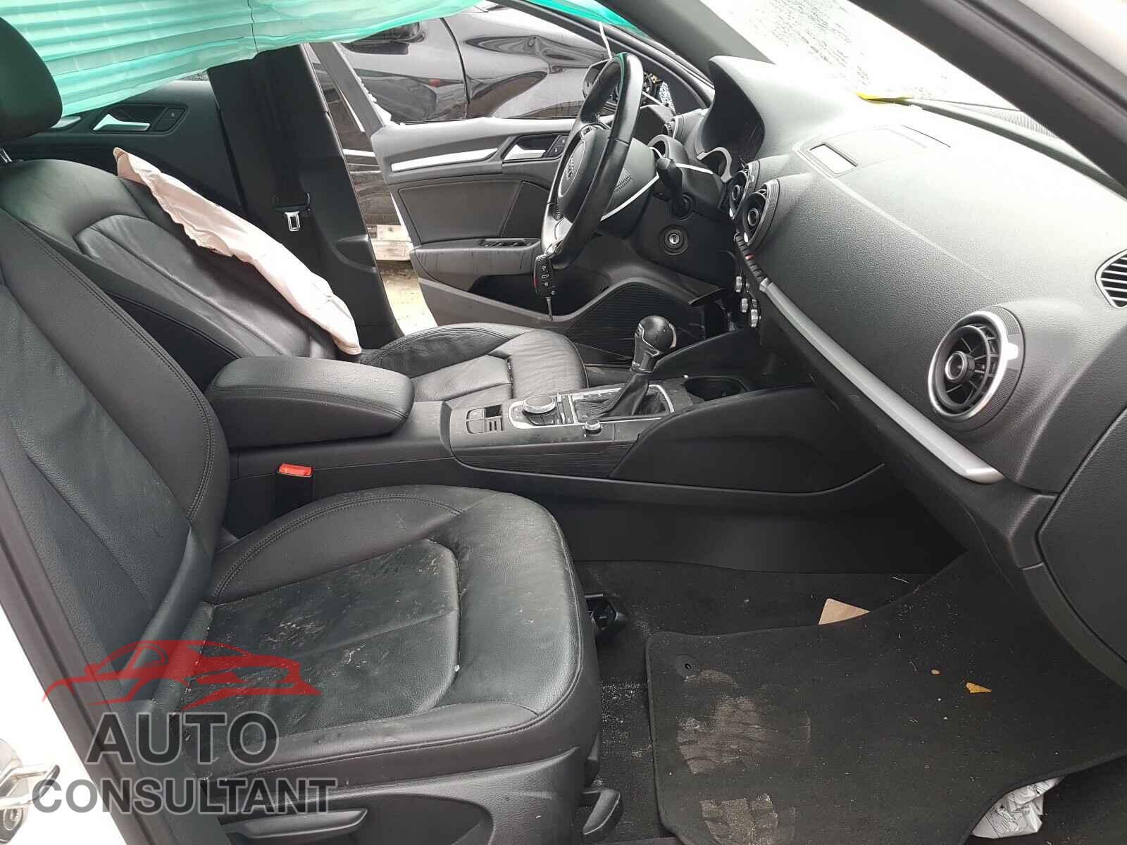 AUDI A3 2015 - WAUACGFF0F1107730
