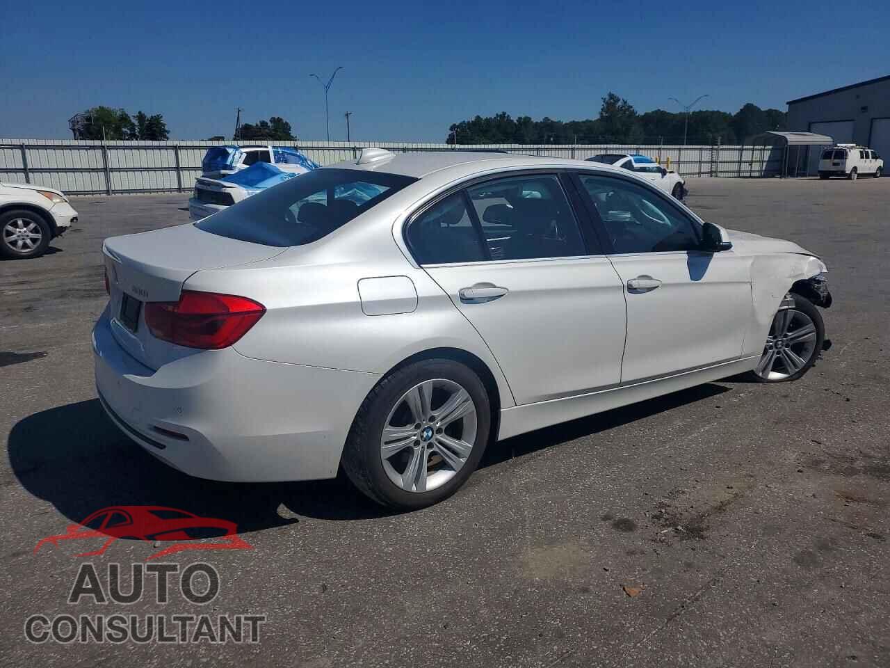BMW 3 SERIES 2017 - WBA8D9C34HA004881