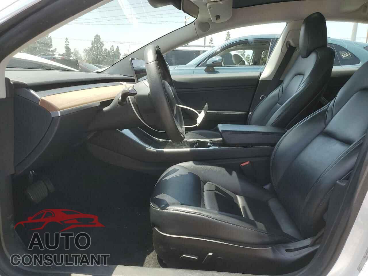 TESLA MODEL 3 2019 - 5YJ3E1EA0KF476694
