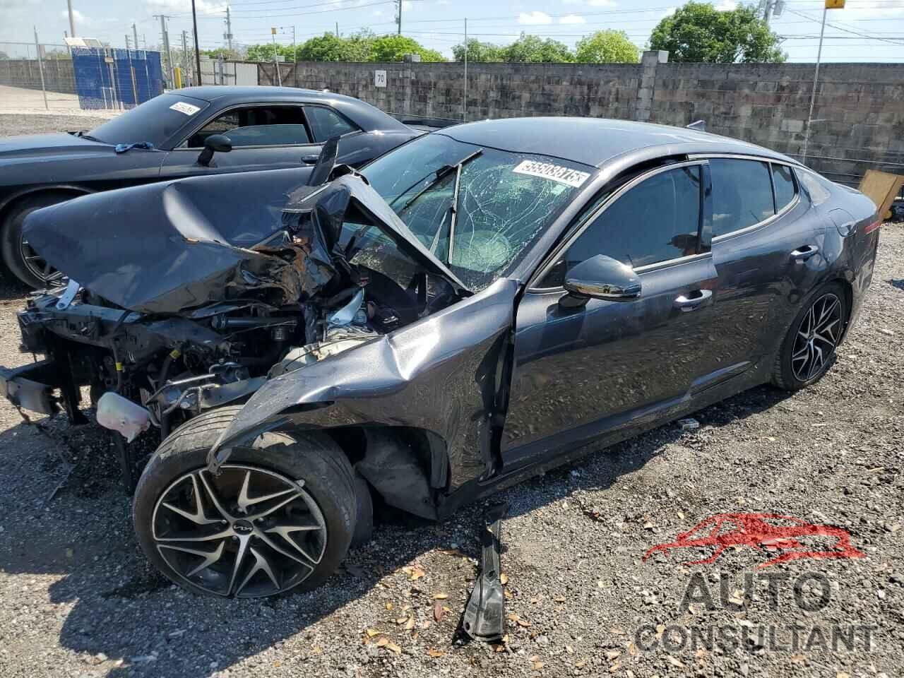 KIA STINGER 2023 - KNAE35LD8P6132324
