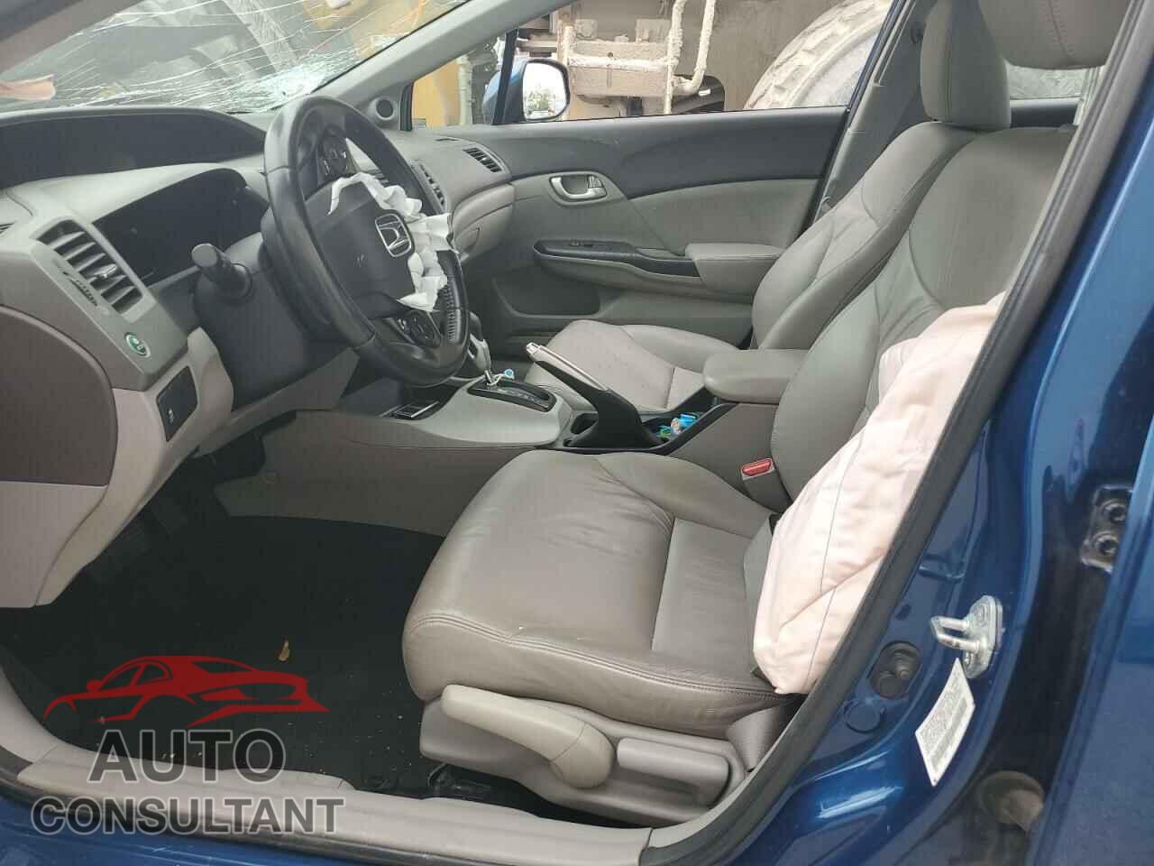 HONDA CIVIC 2012 - 2HGFB2F91CH505231