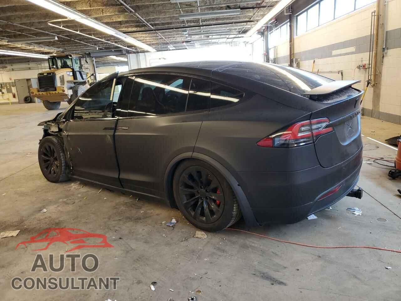 TESLA MODEL X 2016 - 5YJXCBE45GF020107