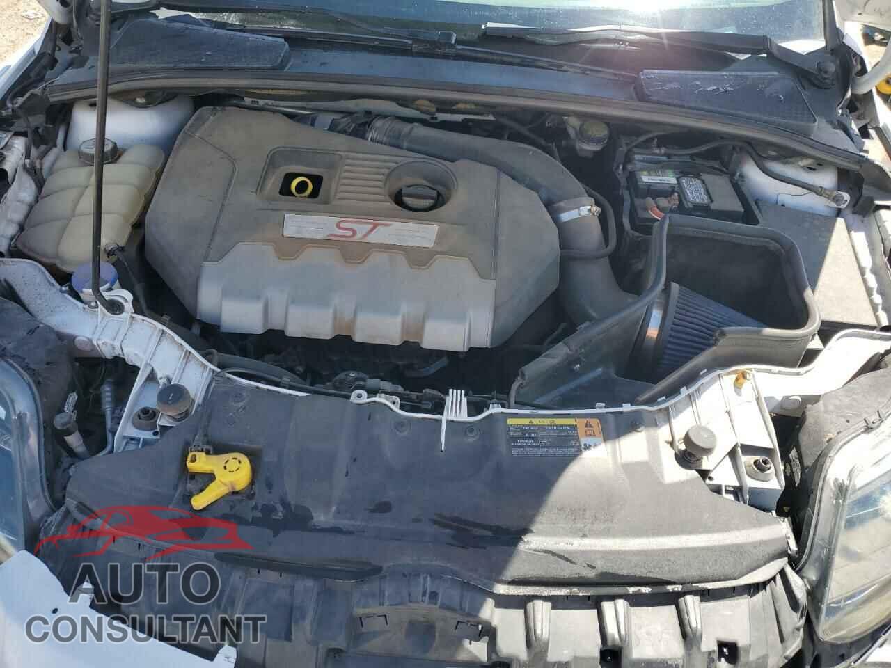 FORD FOCUS 2013 - 1FADP3L99DL364405