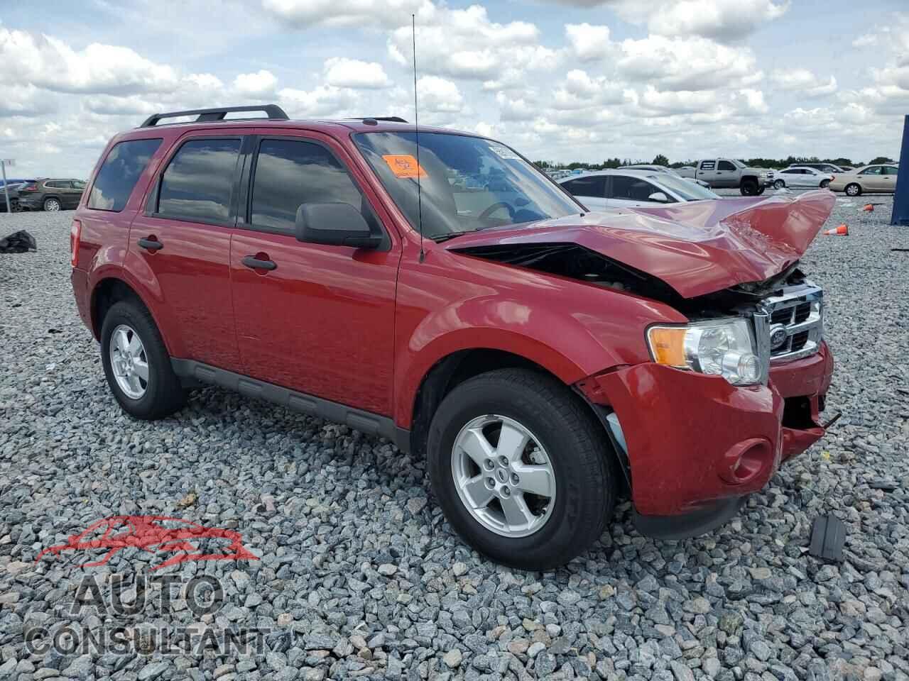 FORD ESCAPE 2011 - 1FMCU9DG6BKB12690