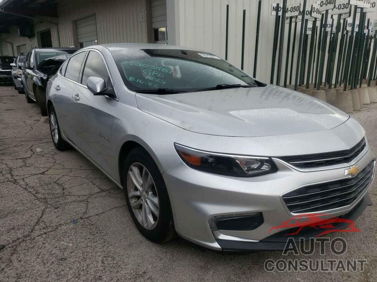 CHEVROLET MALIBU 2017 - 1G1ZE5ST0HF150155