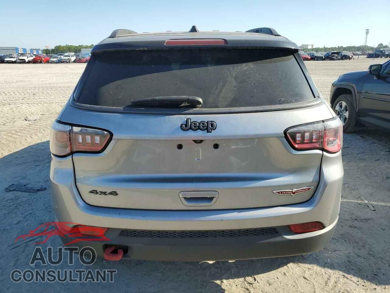 JEEP COMPASS 2020 - 3C4NJDDB7LT163323