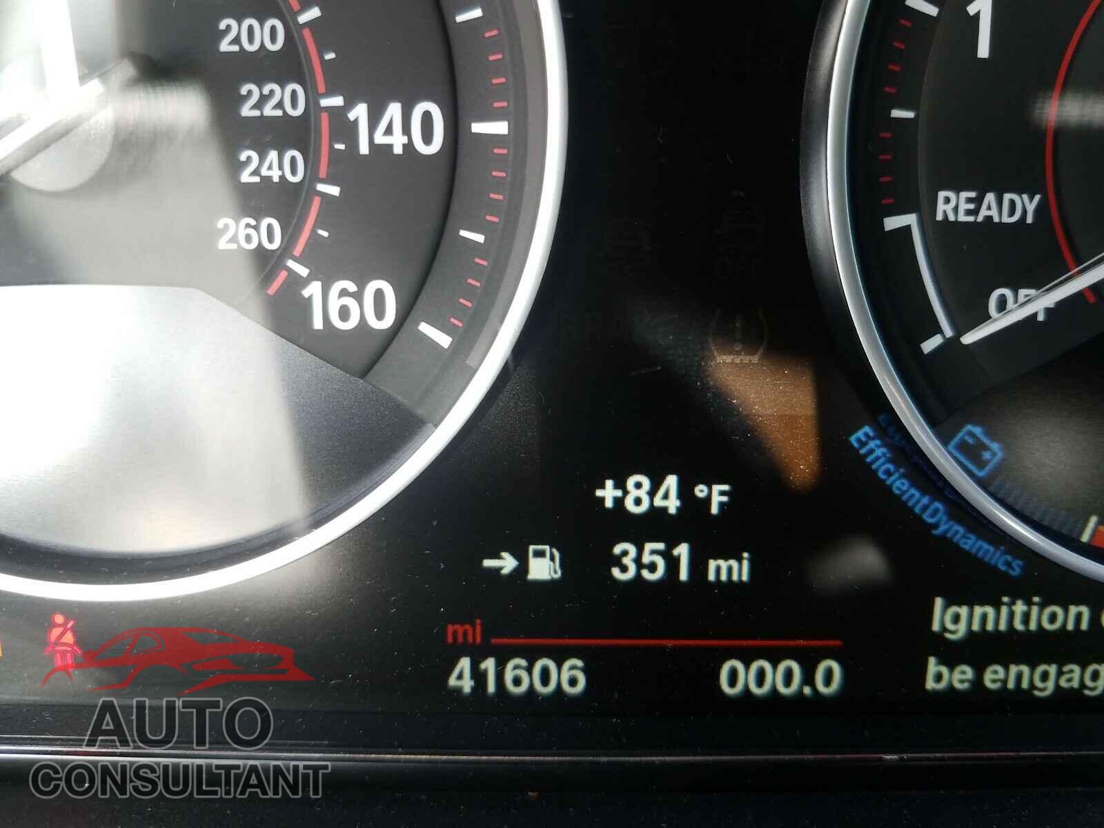 BMW 3 SERIES 2016 - WBA8E9G58GNU30136