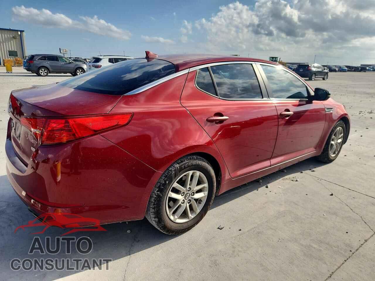 KIA OPTIMA 2011 - KNAGM4A78B5091009