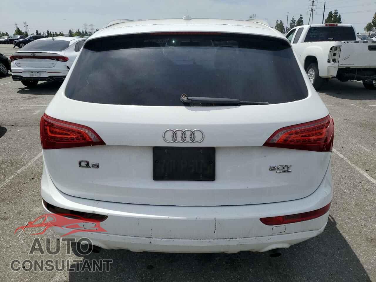 AUDI Q5 2011 - WA1CFAFP0BA031116
