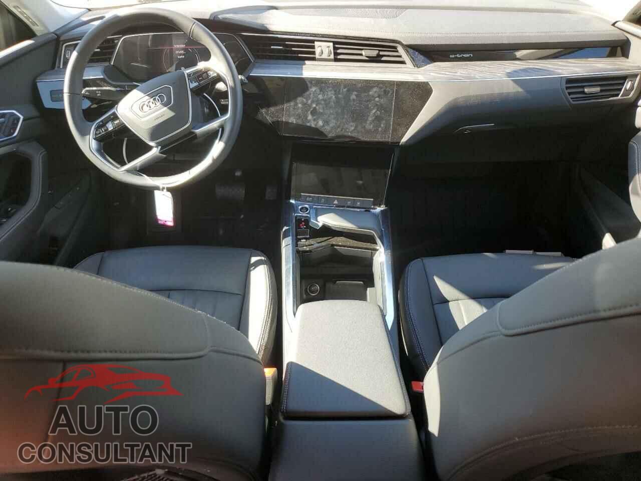 AUDI E-TRON 2023 - WA1AAAGE8PB004895