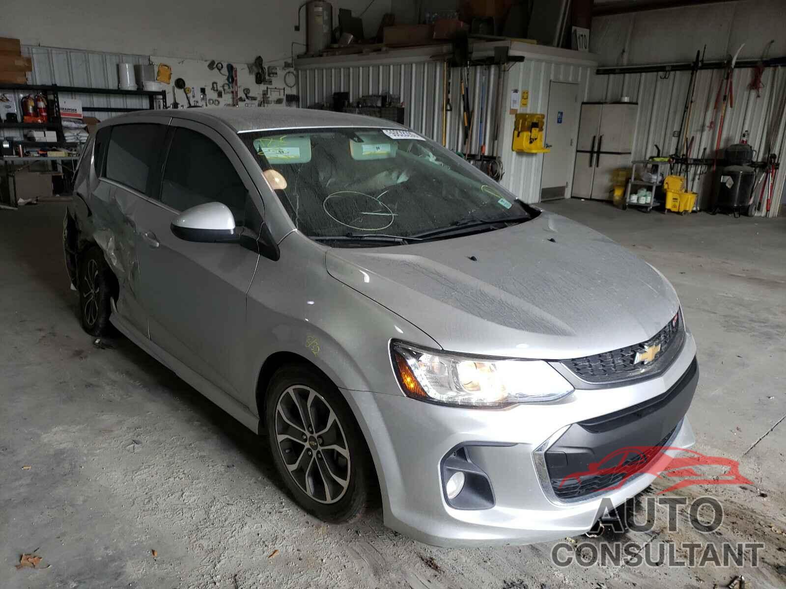 CHEVROLET SONIC 2017 - 1G1JD6SH4H4157154