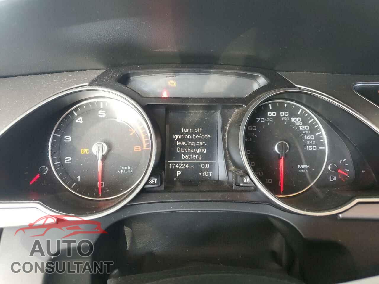 AUDI A5 2013 - WAUCFAFR3DA038746