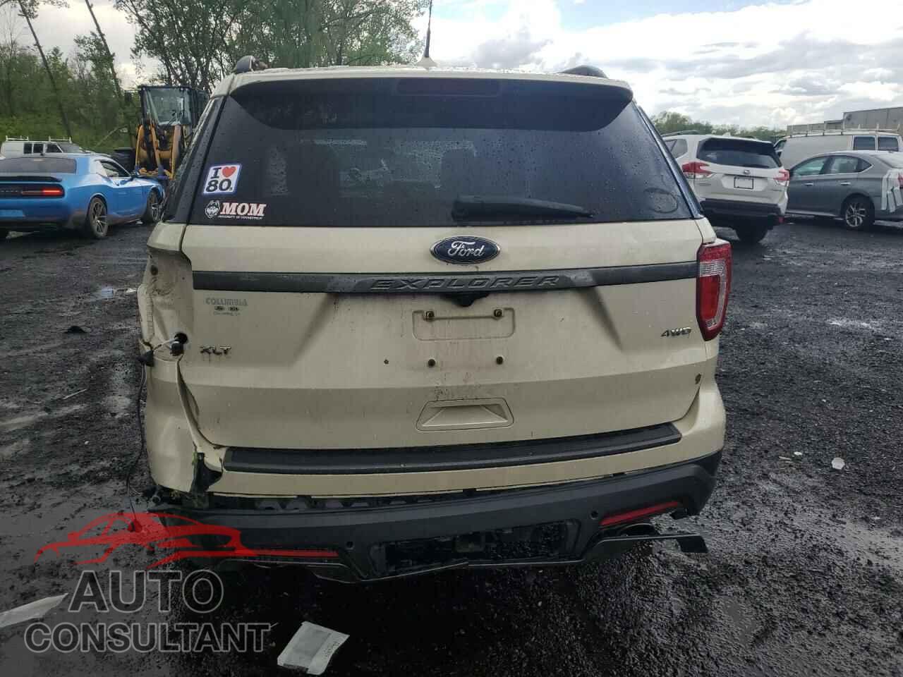 FORD EXPLORER 2018 - 1FM5K8D85JGA17007