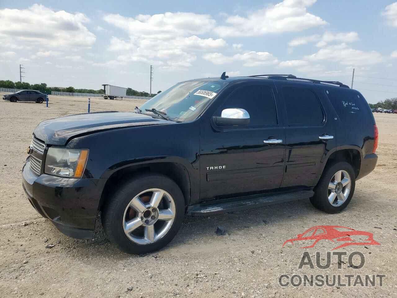 CHEVROLET TAHOE 2013 - 1GNSCBE05DR378148