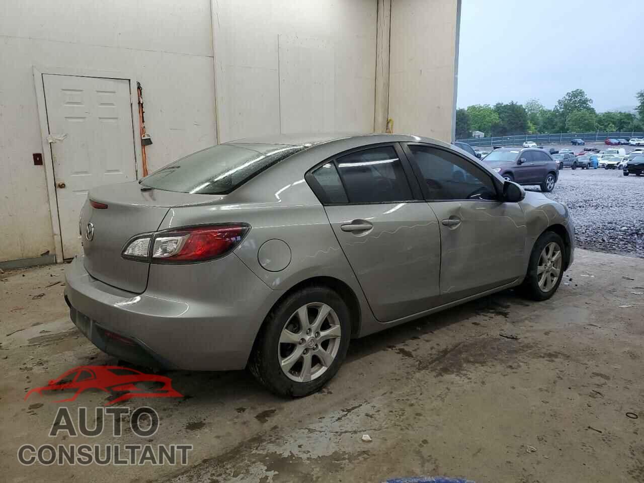 MAZDA 3 2011 - JM1BL1VFXB1498496