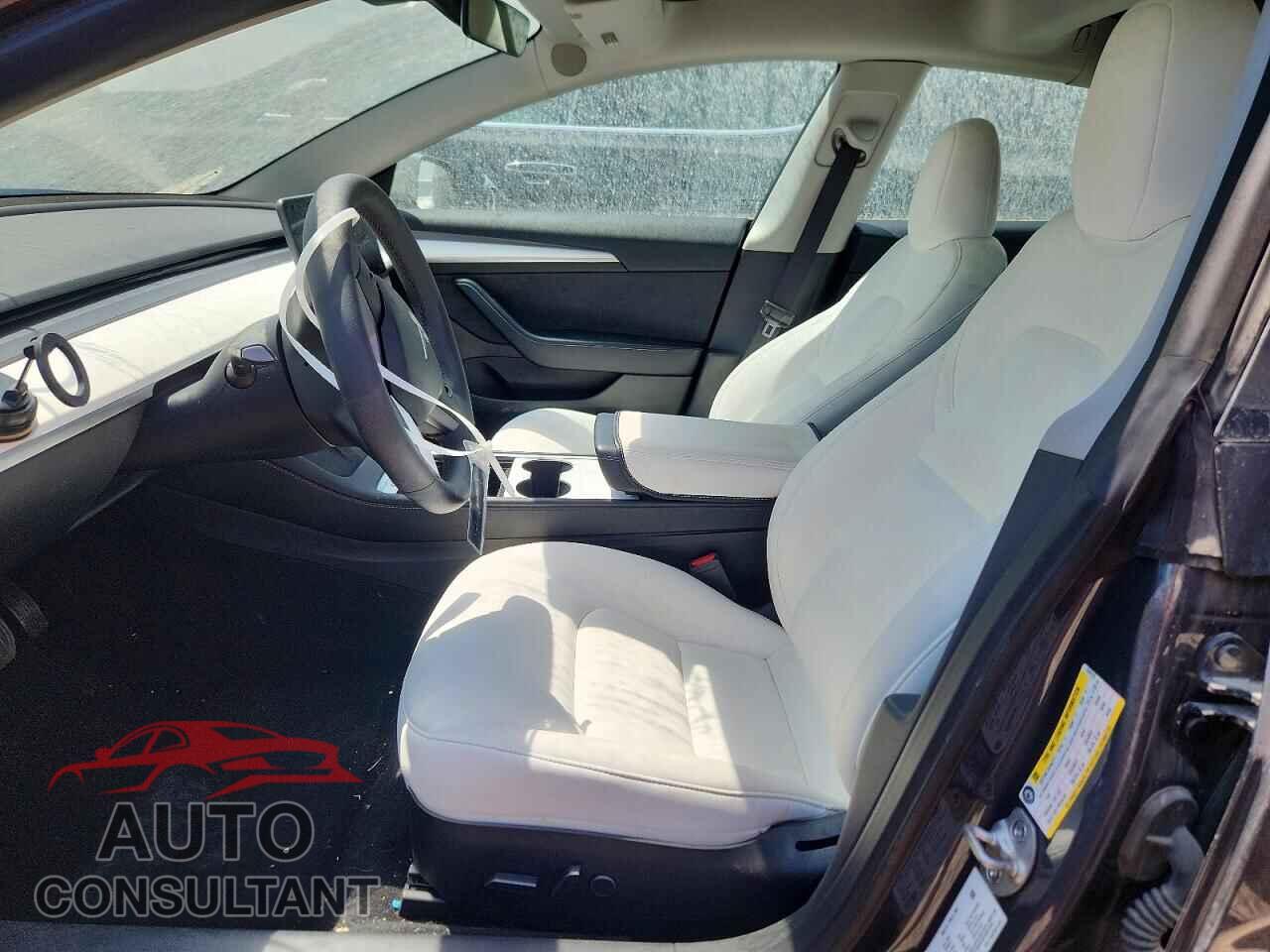 TESLA MODEL 3 2023 - 5YJ3E1EA3PF642519