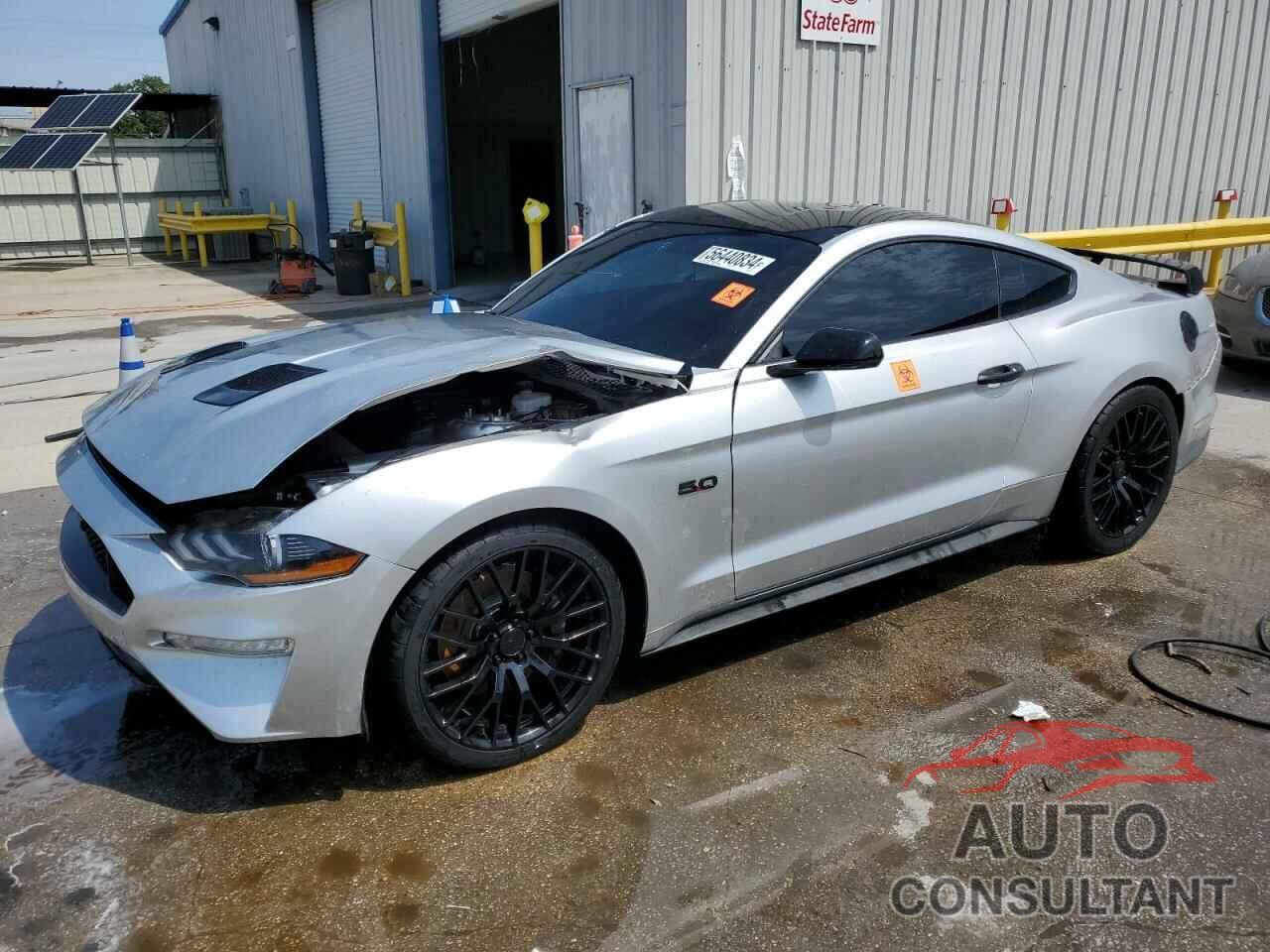 FORD MUSTANG 2019 - 1FA6P8CFXK5151475