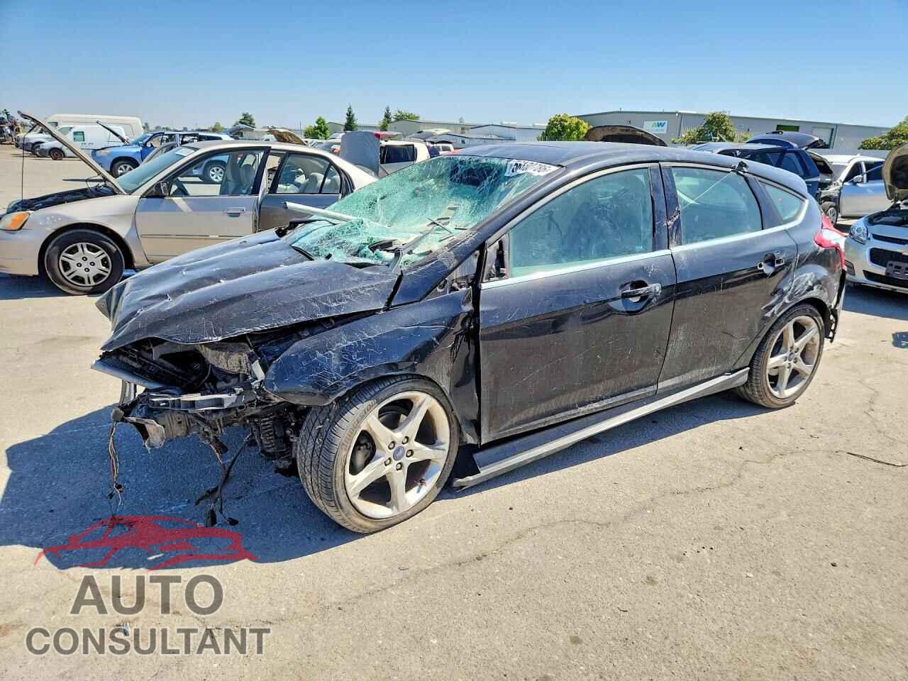 FORD FOCUS 2013 - 1FADP3N22DL204866