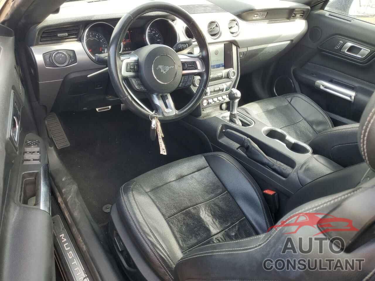 FORD MUSTANG 2020 - 1FATP8FF1L5111835