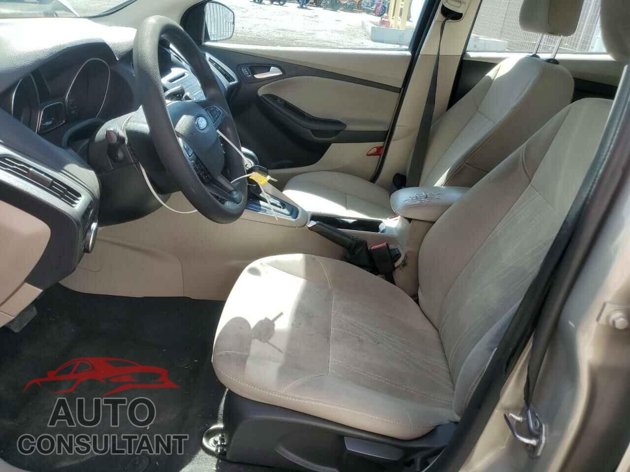 FORD FOCUS 2016 - 1FADP3F23GL246580
