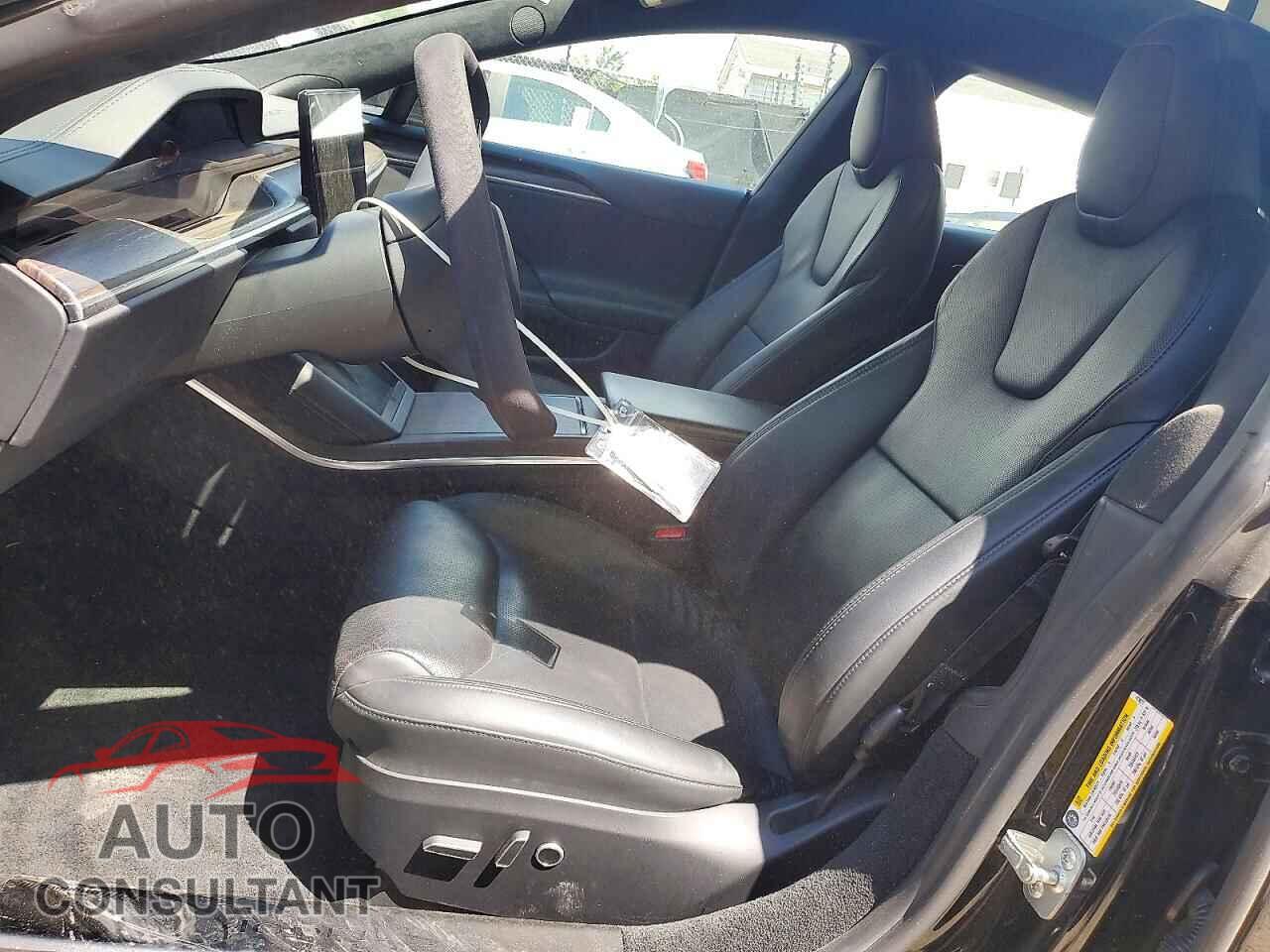 TESLA MODEL S 2022 - 5YJSA1E57NF473077
