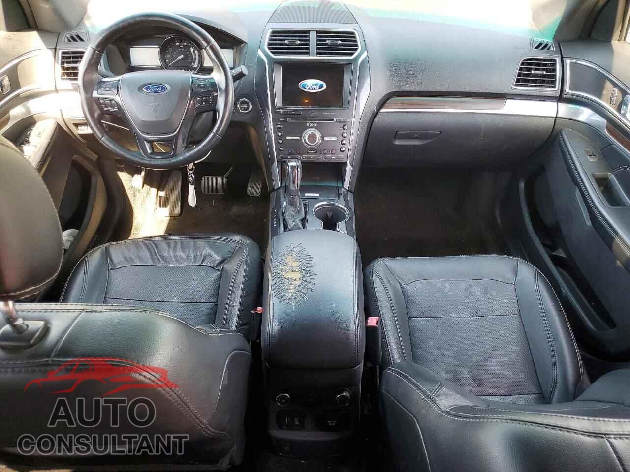 FORD EXPLORER 2017 - 1FM5K7F83HGB81521