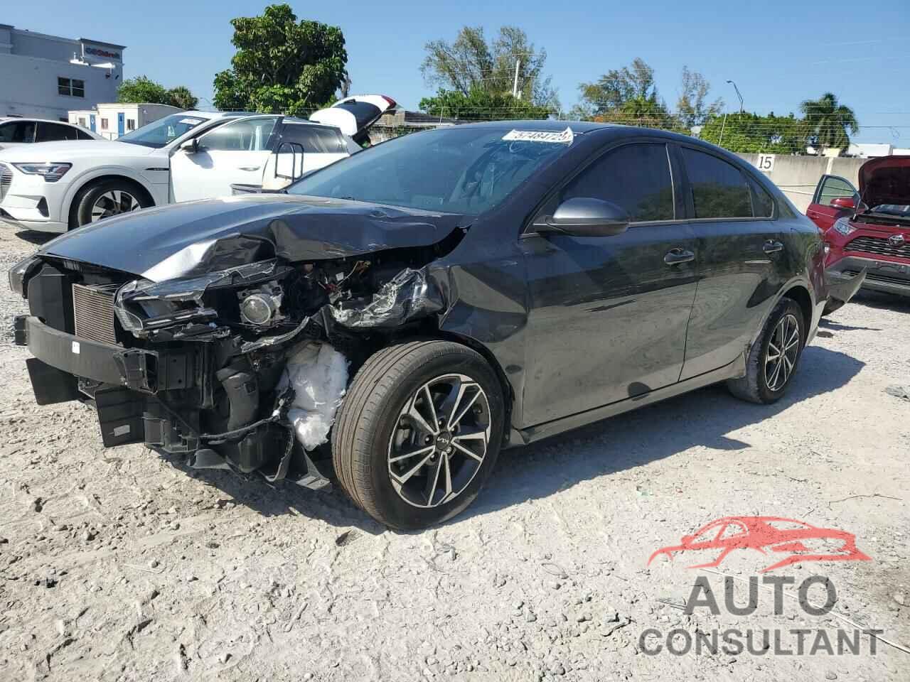 KIA FORTE 2022 - 3KPF24AD5NE457656