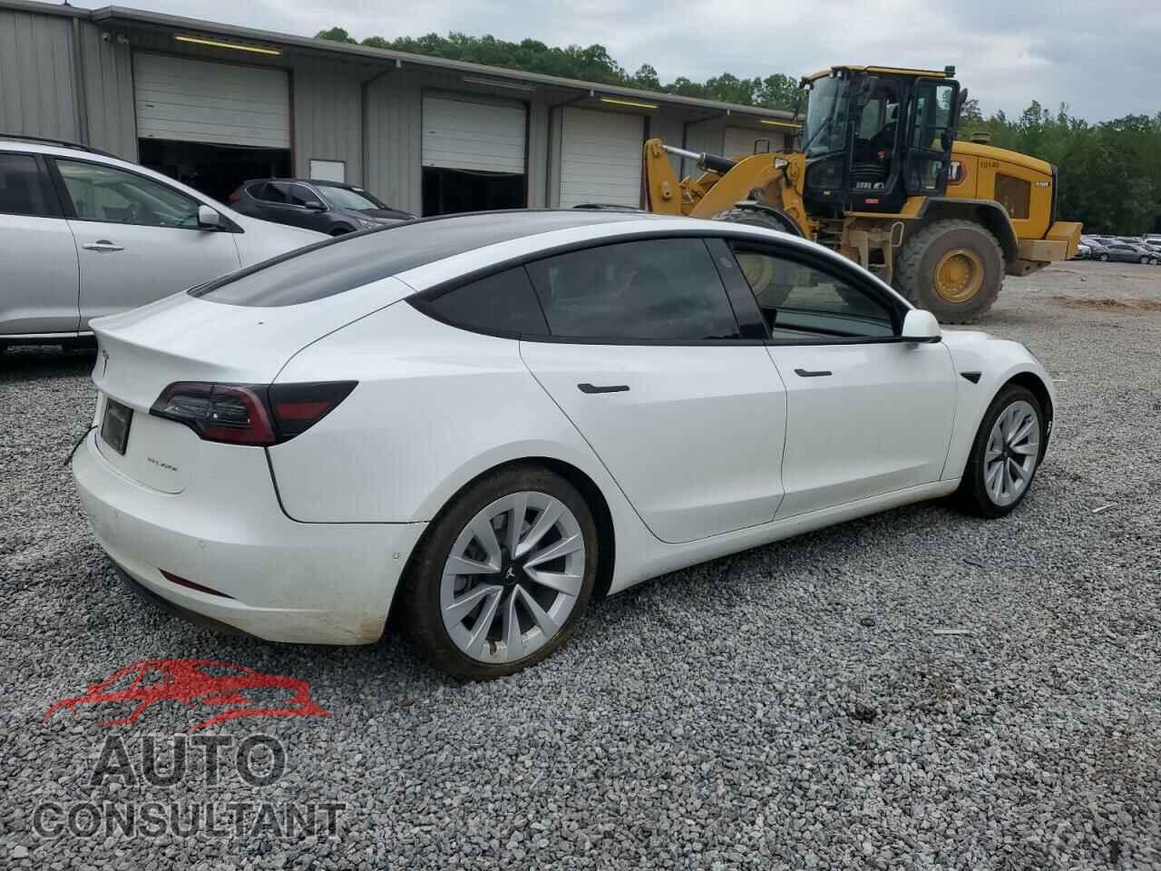 TESLA MODEL 3 2021 - 5YJ3E1EB9MF868827