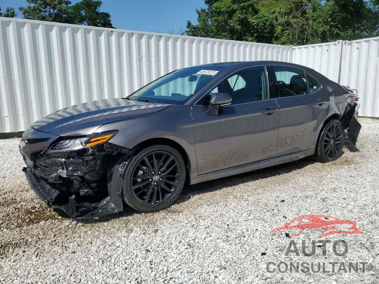 TOYOTA CAMRY 2024 - 4T1K61AK8RU888267