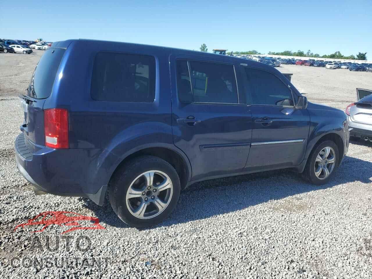 HONDA PILOT 2015 - 5FNYF3H41FB007320
