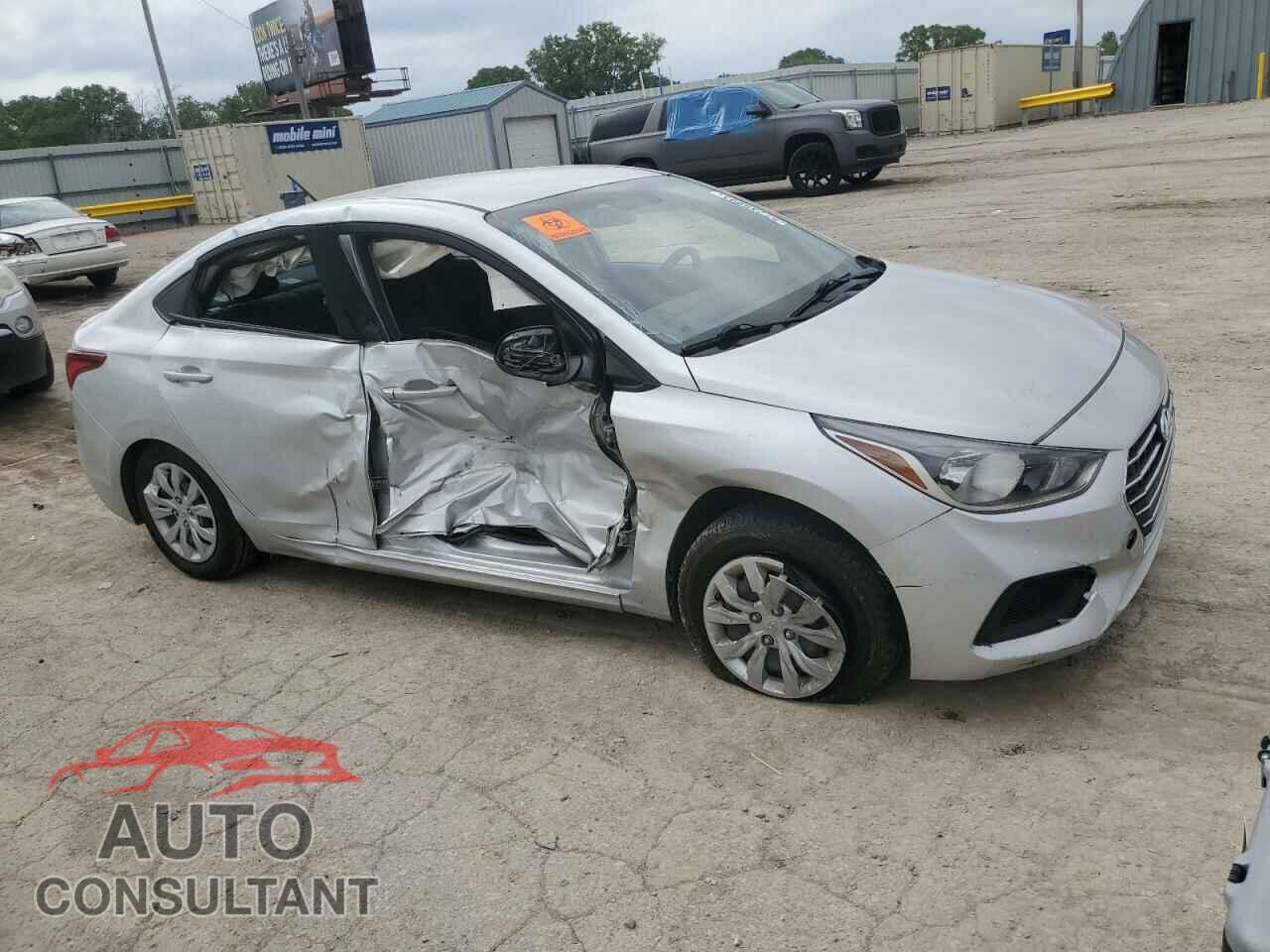 HYUNDAI ACCENT 2021 - 3KPC24A68ME149111