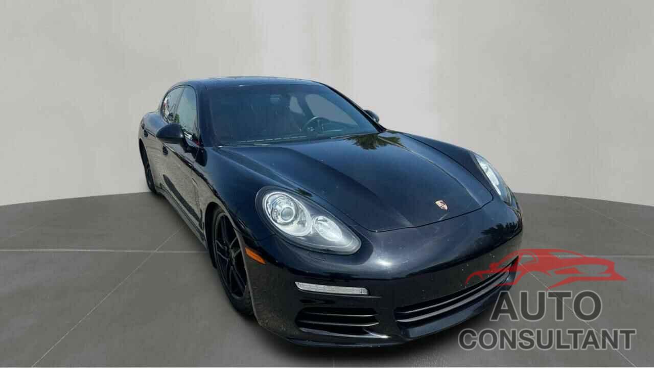 PORSCHE PANAMERA 2016 - WP0AA2A71GL000493