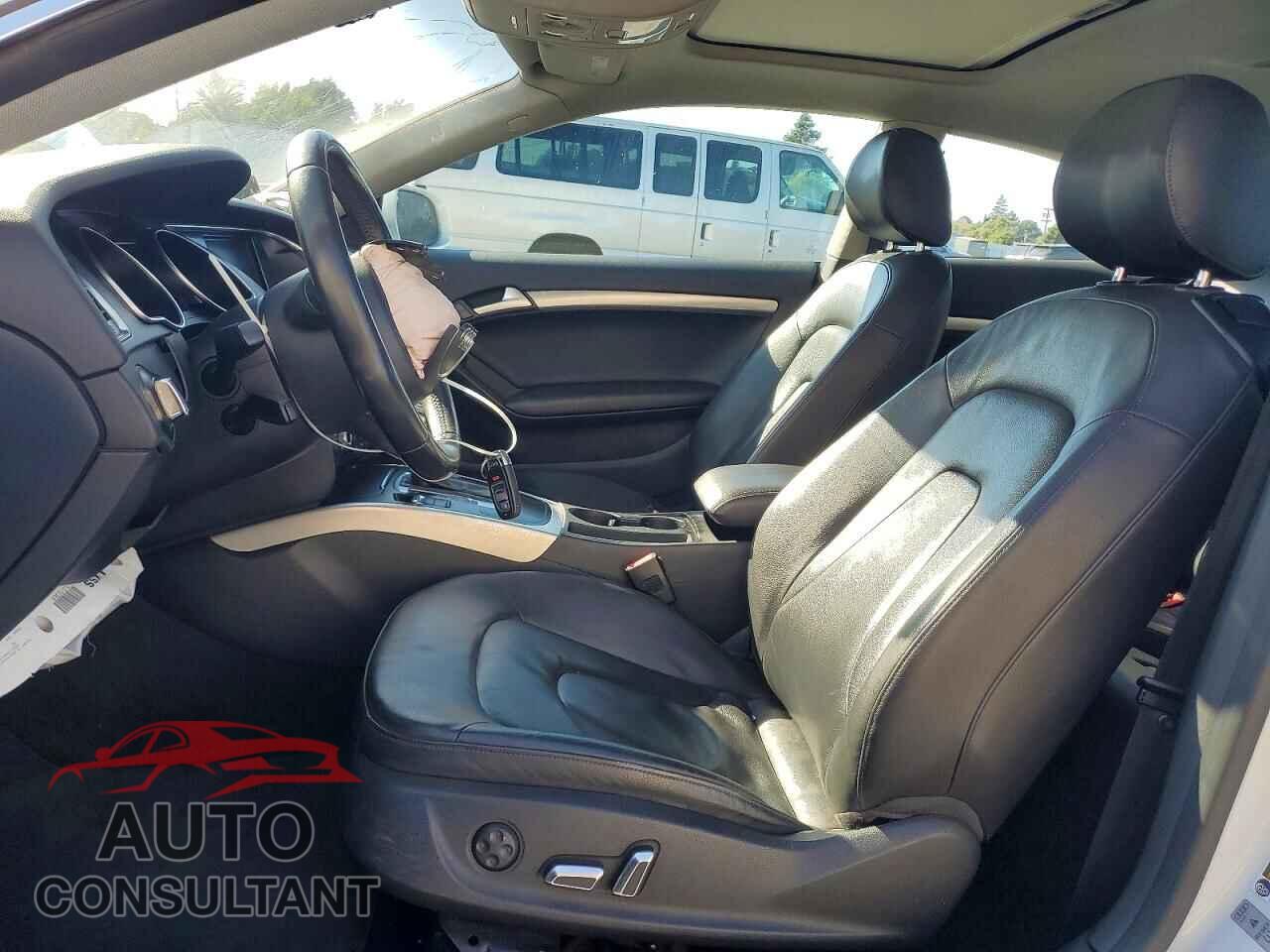 AUDI A5 2014 - WAUCFAFR1EA003723