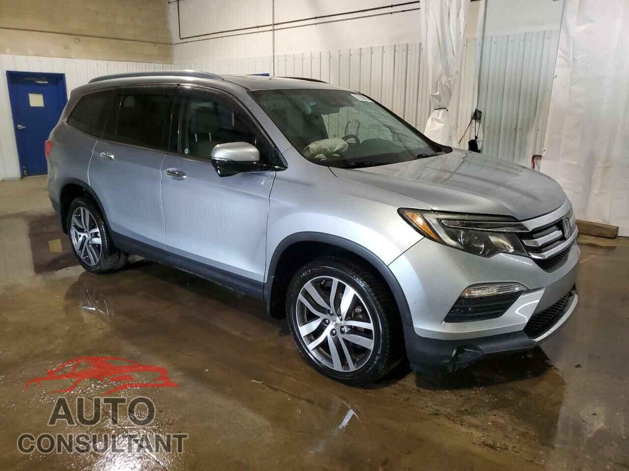 HONDA PILOT 2017 - 5FNYF6H90HB062339