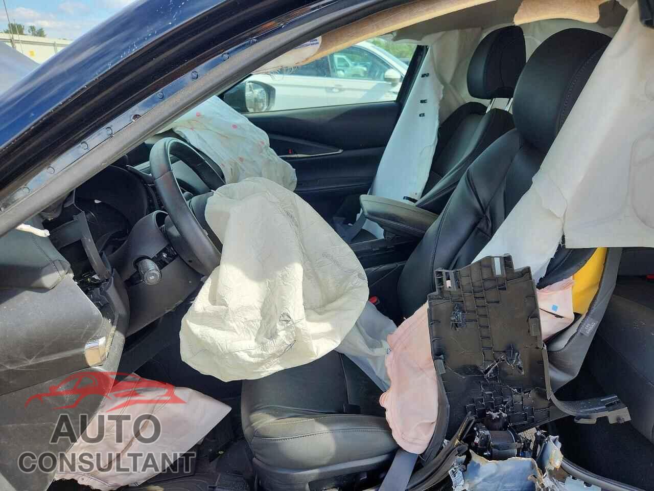 MAZDA CX30 2023 - 3MVDMBCM6PM506745