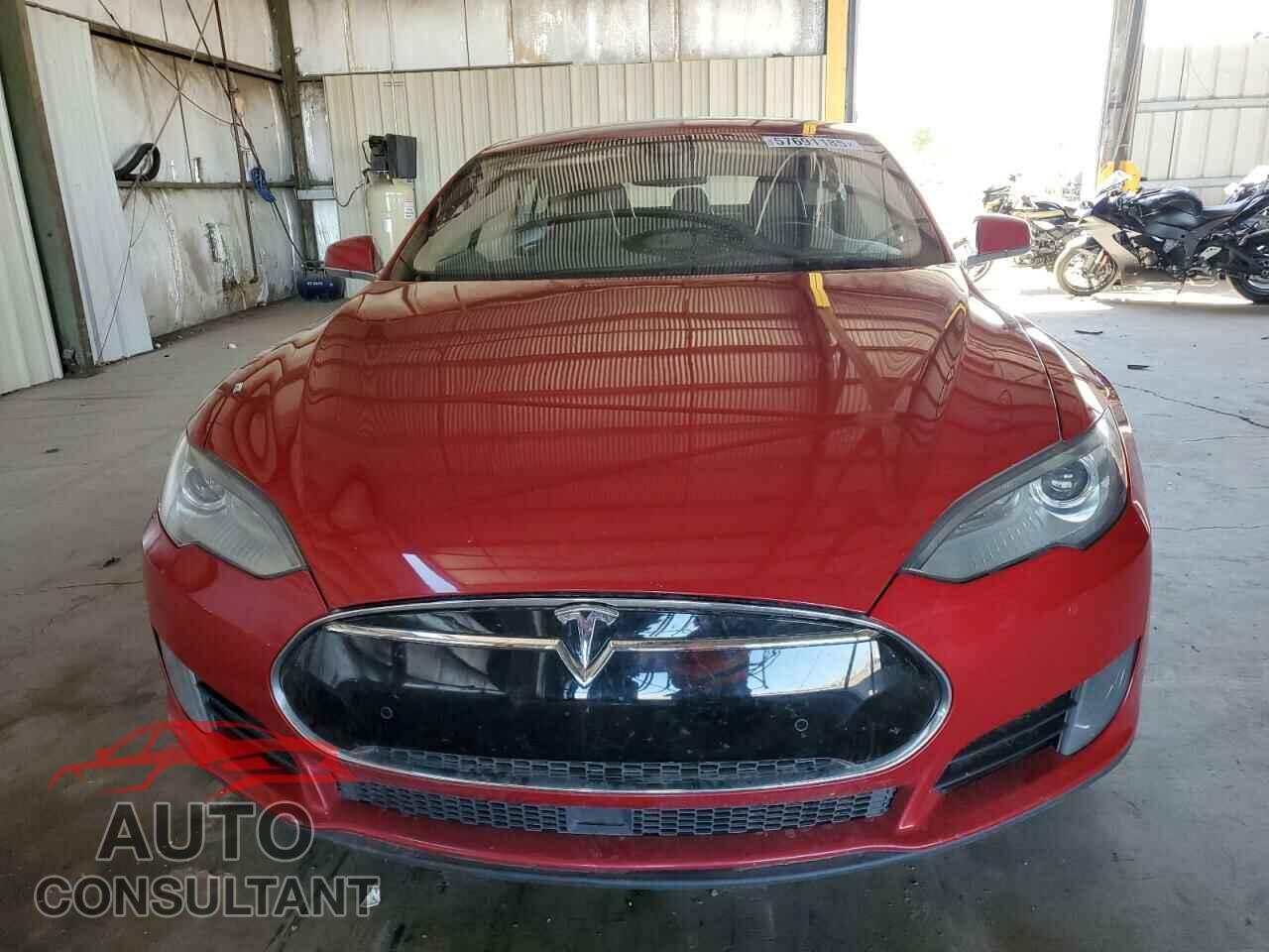 TESLA MODEL S 2015 - 5YJSA1S21FF087220