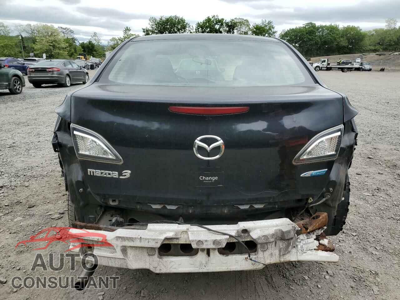 MAZDA 3 2012 - JM1BL1V89C1632174