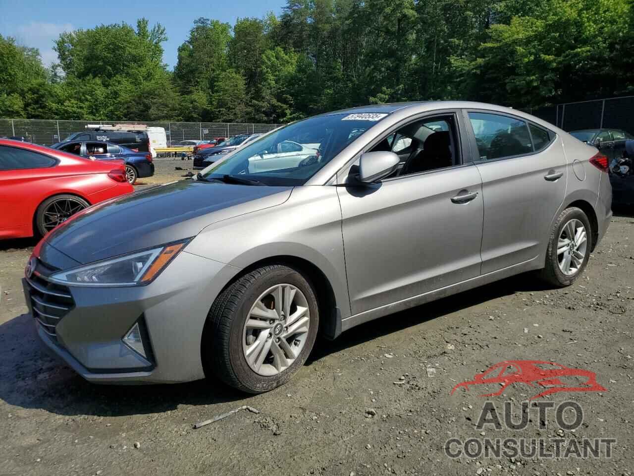 HYUNDAI ELANTRA 2020 - KMHD84LF3LU906590