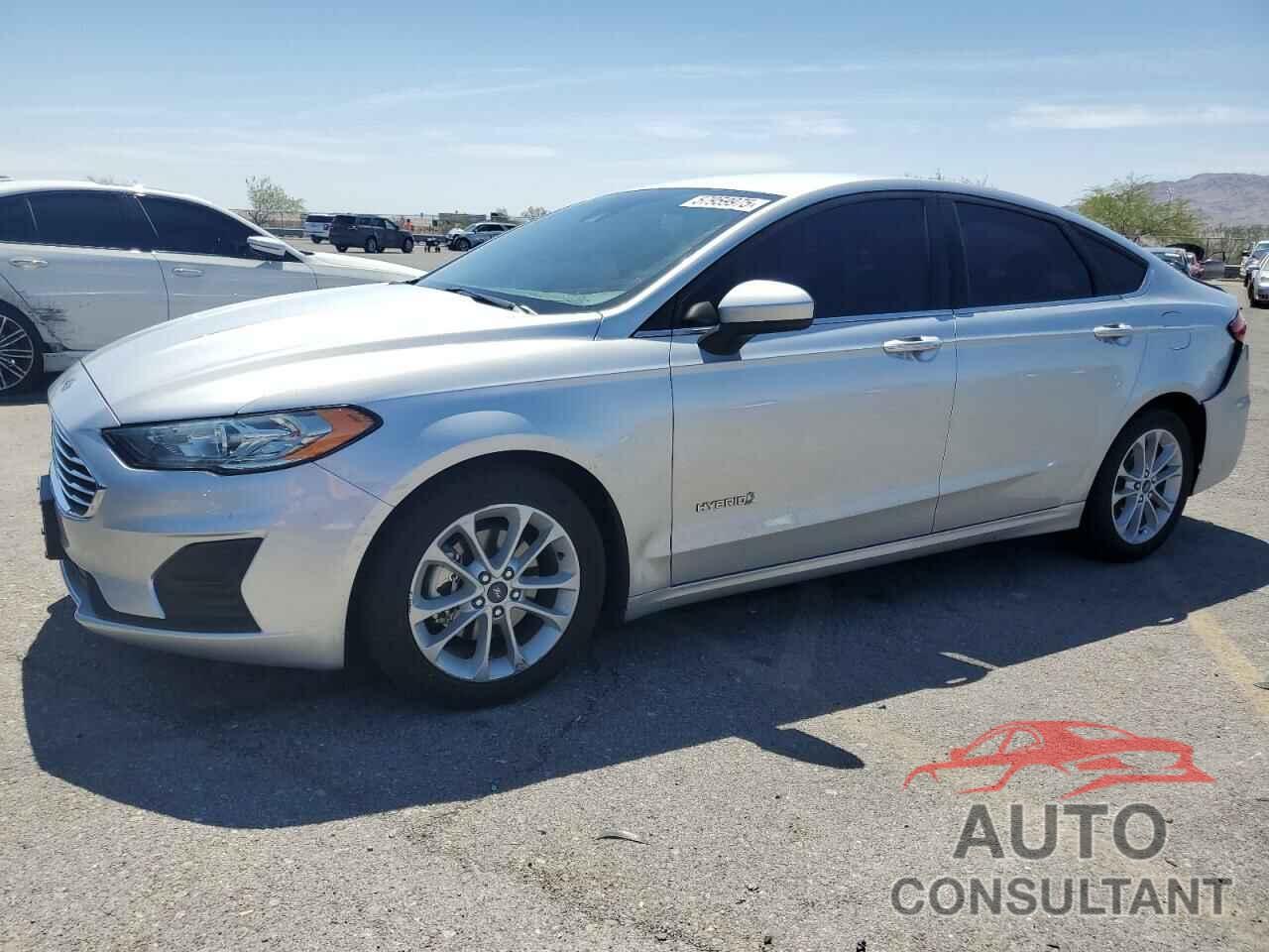 FORD FUSION 2019 - 3FA6P0LU2KR220446