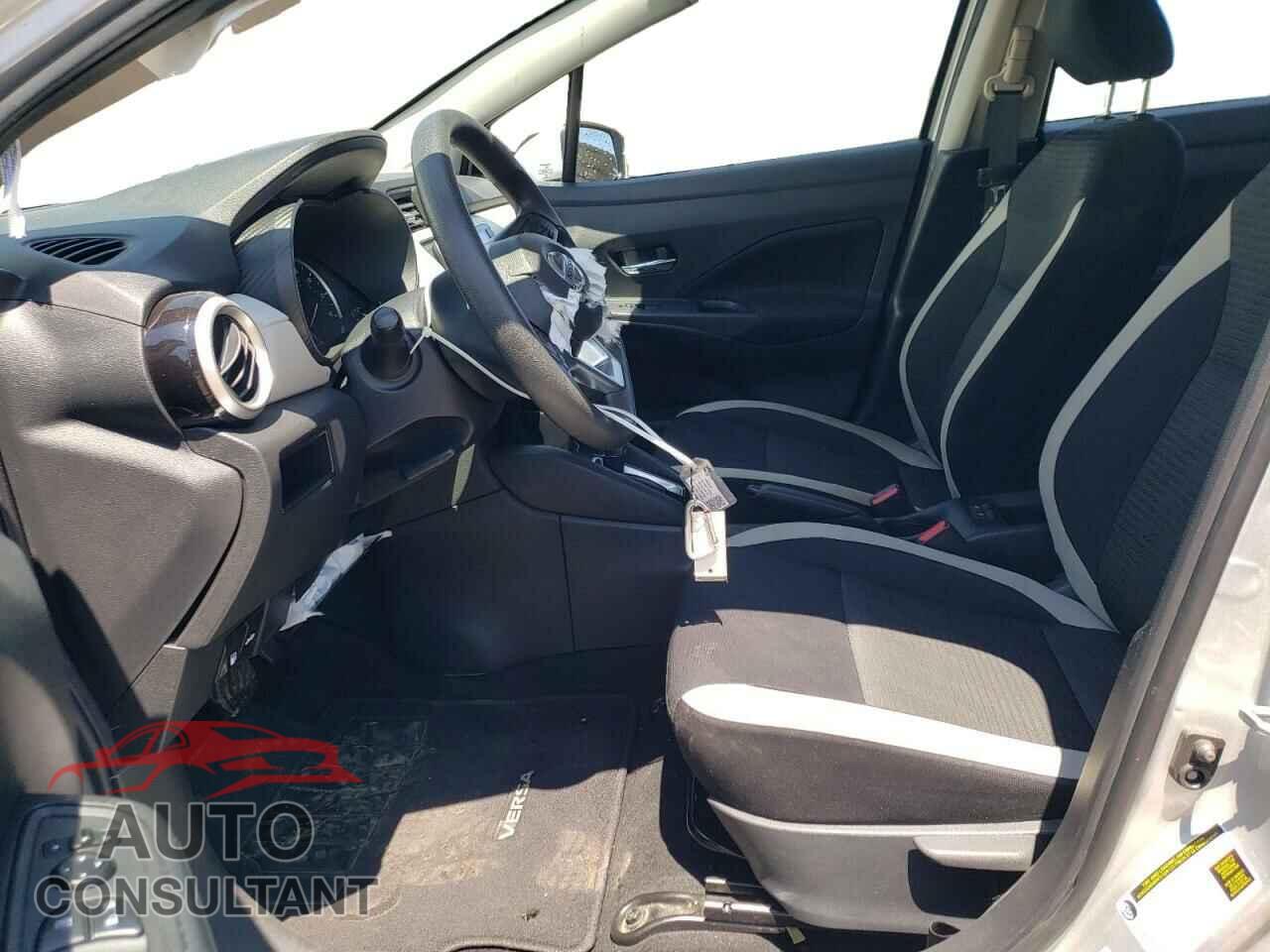NISSAN VERSA 2021 - 3N1CN8EV6ML815770