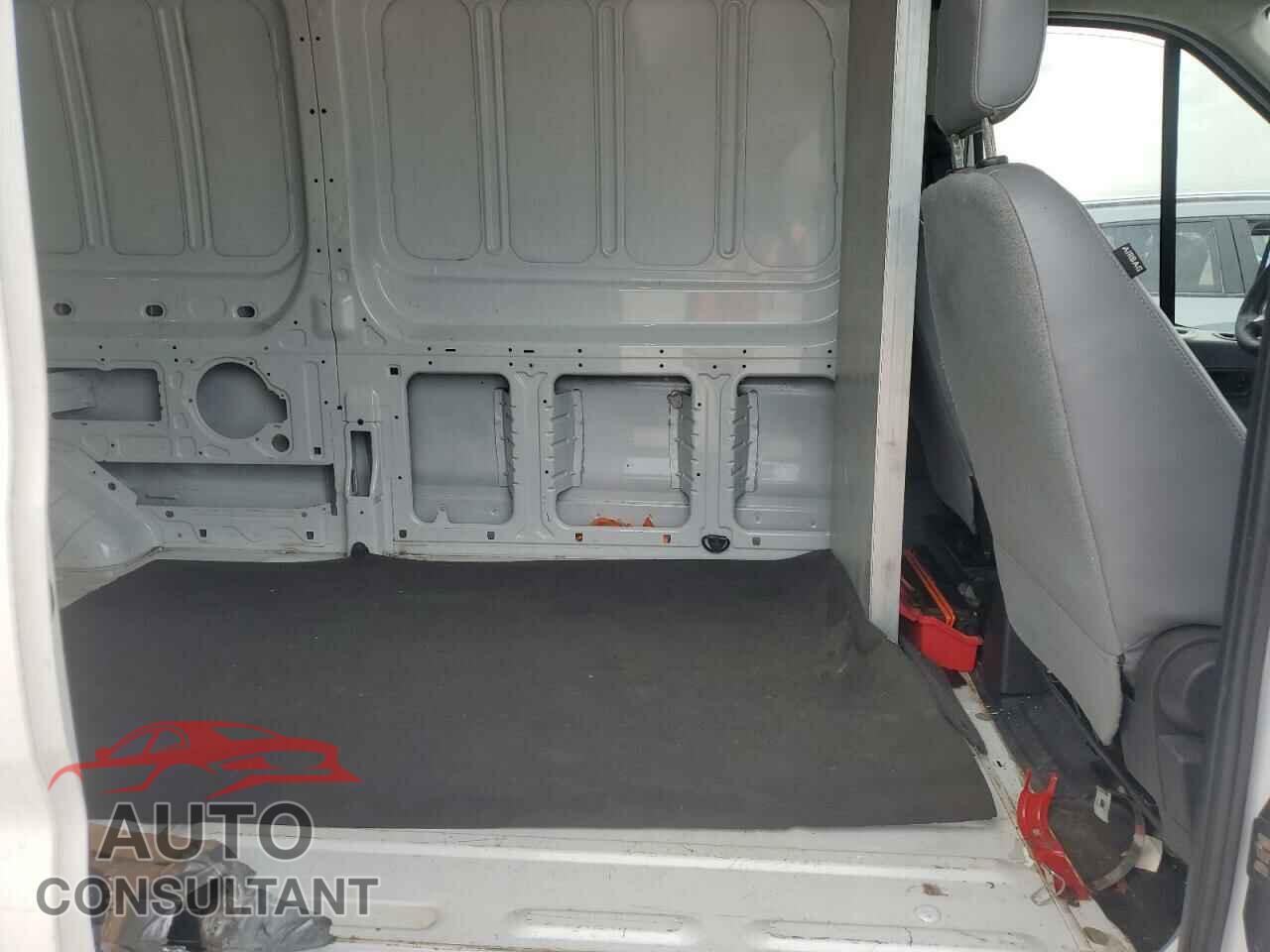 FORD TRANSIT 2017 - 1FTBW3XM1HKA45076