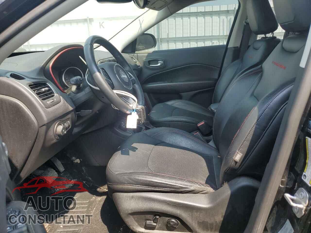 JEEP COMPASS 2017 - 3C4NJDDB4HT649028