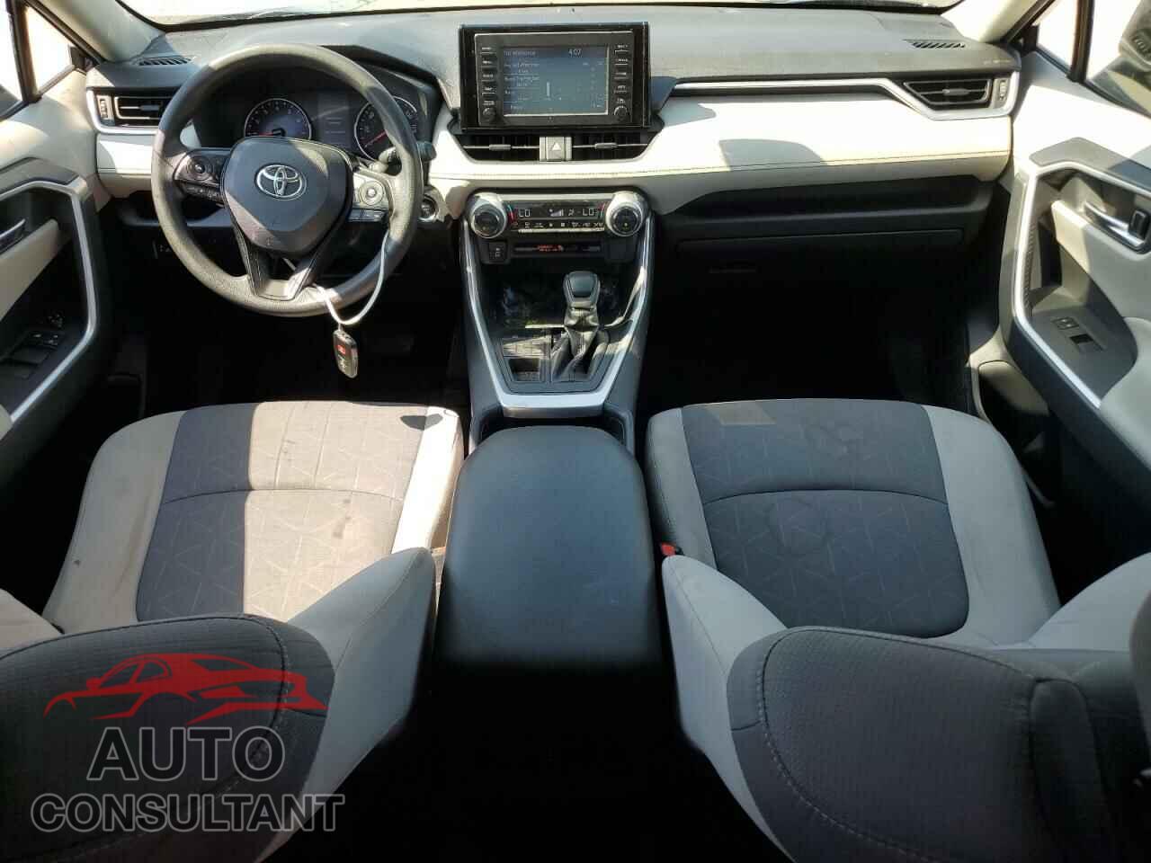 TOYOTA RAV4 2019 - JTMP1RFVXKJ016593
