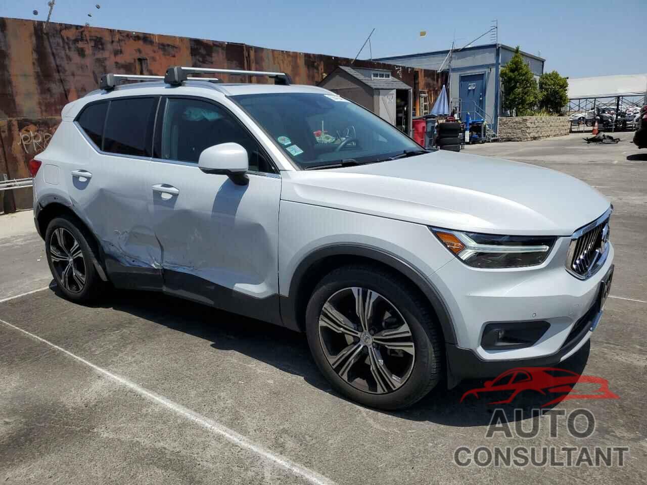 VOLVO XC40 2021 - YV4162UL5M2564818