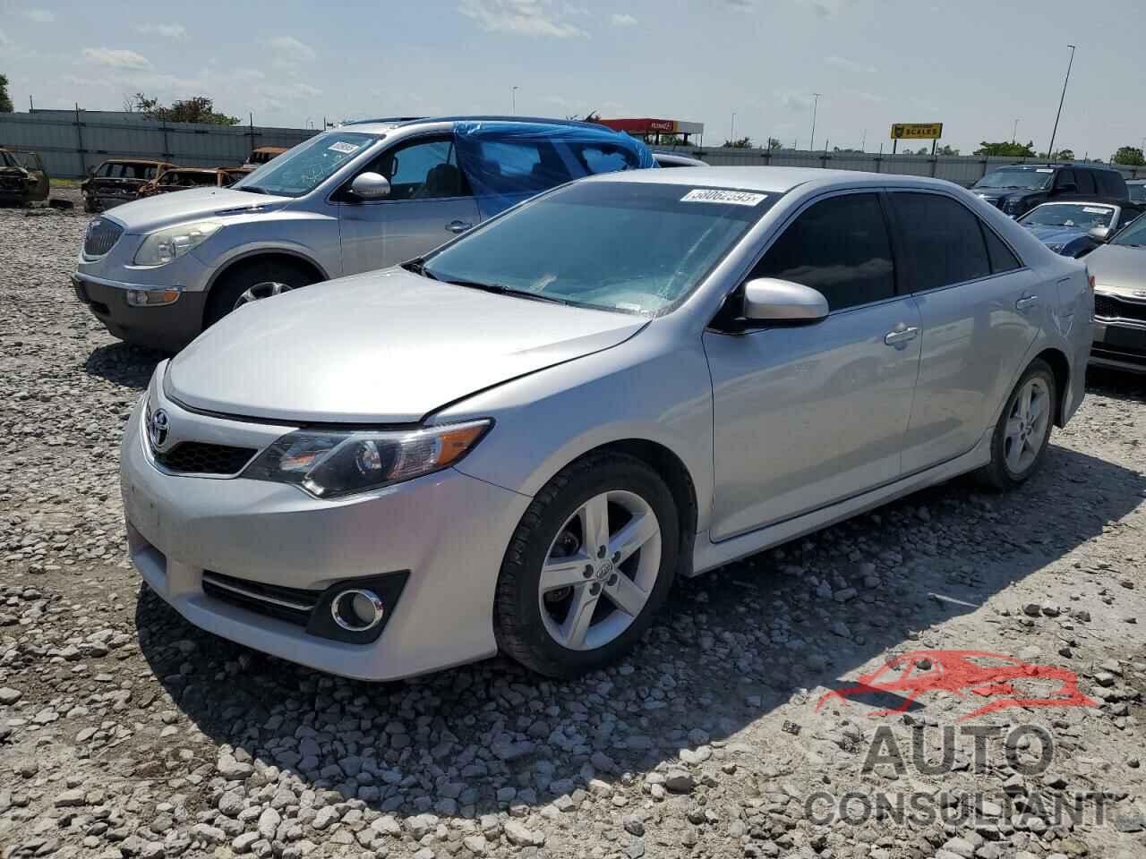 TOYOTA CAMRY 2013 - 4T1BF1FKXDU264326