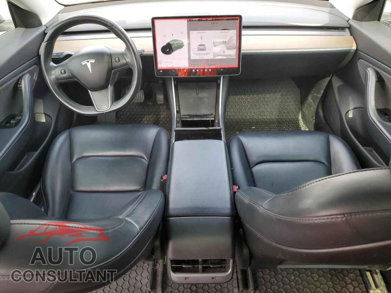 TESLA MODEL 3 2019 - 5YJ3E1EB4KF193532